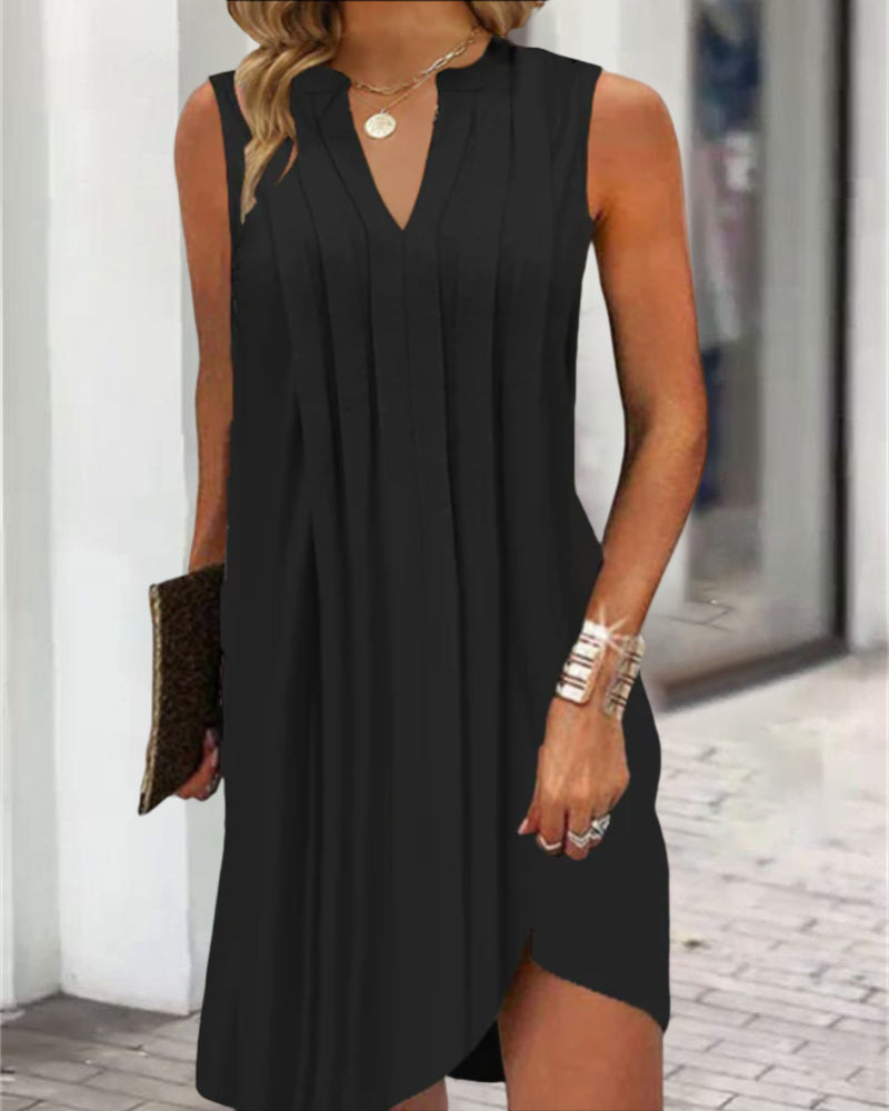 Sleeveless Casual Dress with V-Neck