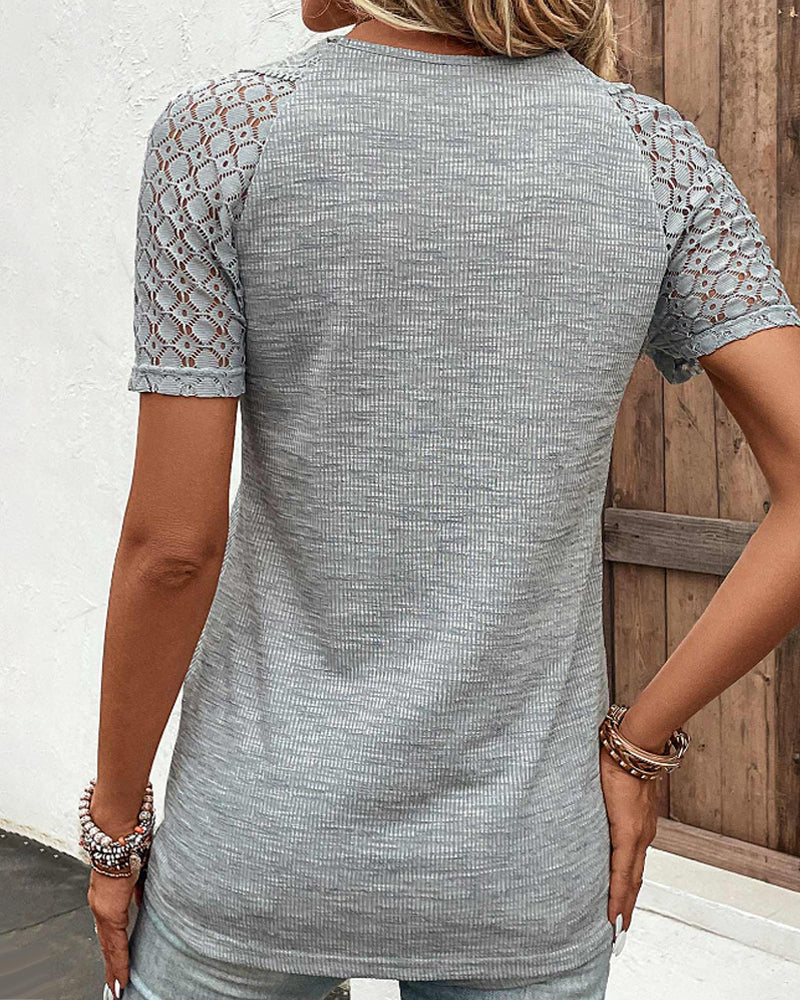 Nienke | Lace T-shirt with short sleeves