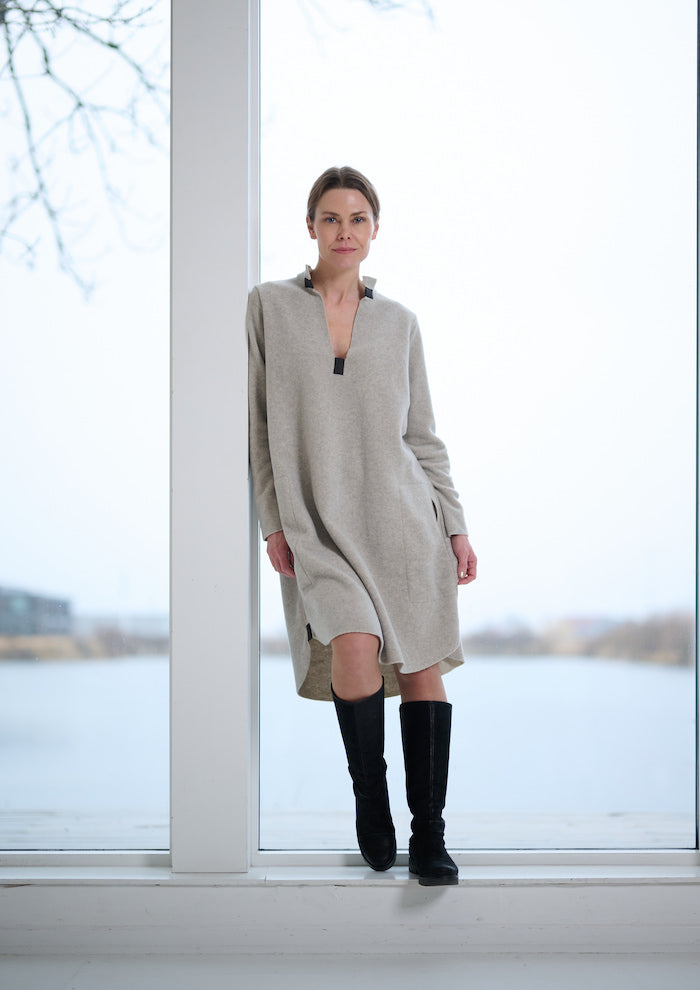 Elegant Wool Blend Tunic Dress | Cozy & Stylish